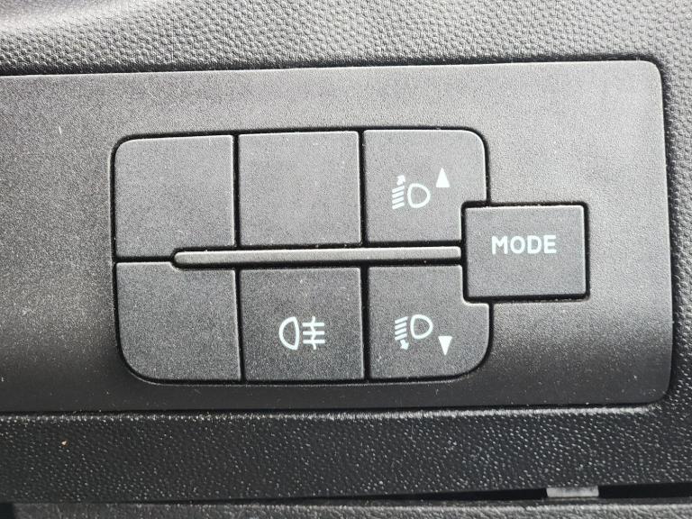 2016 Peugeot Boxer 2.2 HDi 335 L3 4dr CHASSIS CAB Diesel Manual