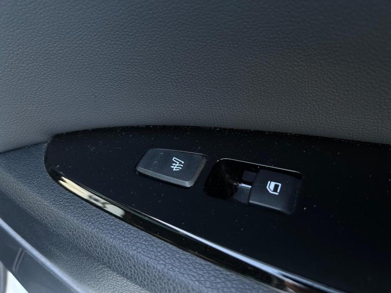 2022 Kia Sportage 1.6T GDi HEV 4 5dr Auto ESTATE PETROL/ELECTRIC Automatic