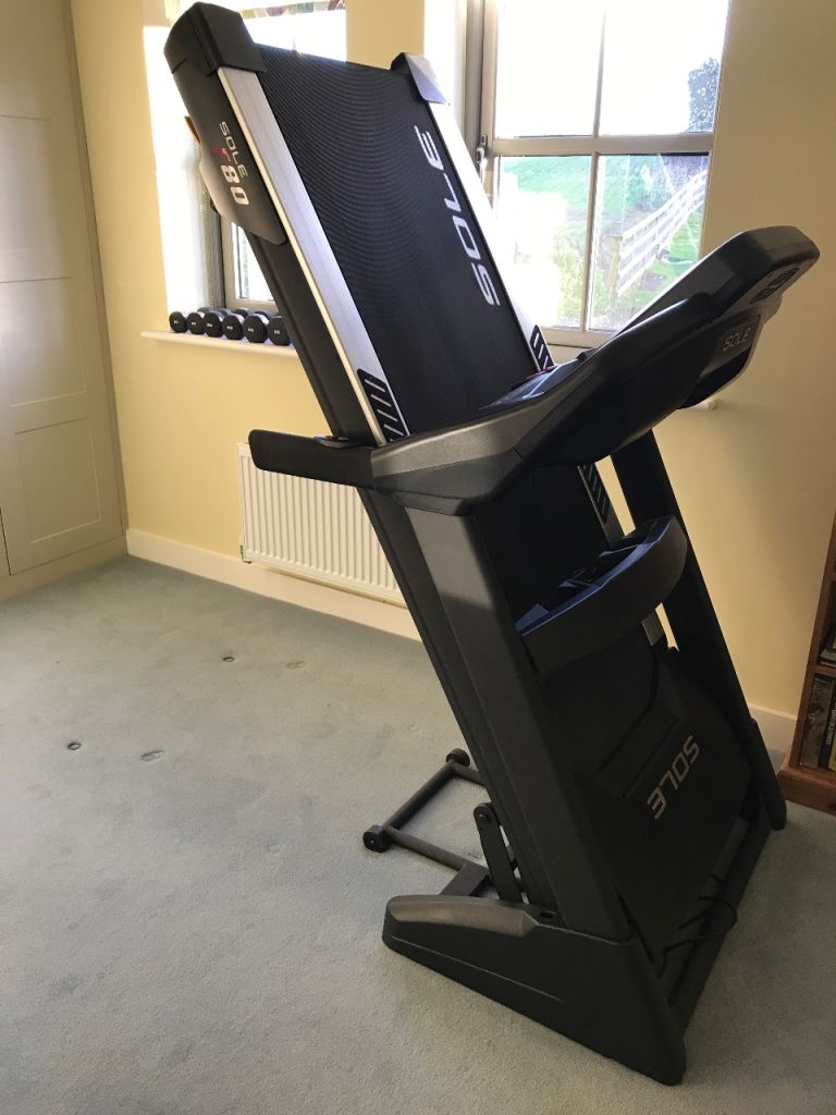 SOLE F80 folding treadmill