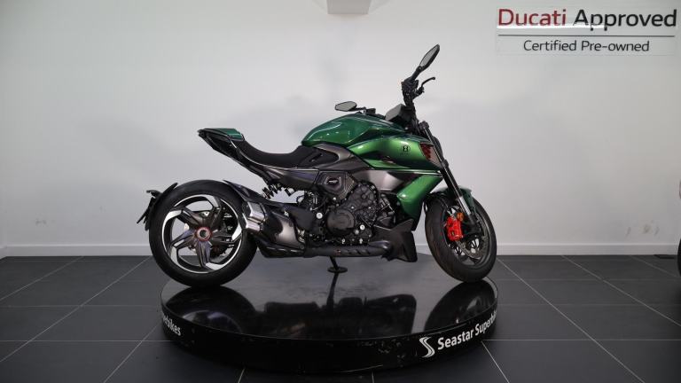 DUCATI DIAVEL FOR BENTLEY - 0 MILES - UNREGISTERED