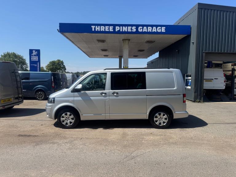 Volkswagen Transporter 2.0 TDI 140PS L1 Factory Fitted Crew Cab No Vat