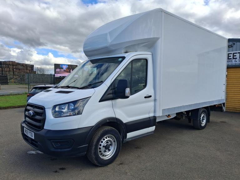 Ford Transit 2.0TDCI 130PS L4 RWD SRW LUTON WITH TAIL-LIFT EURO 6