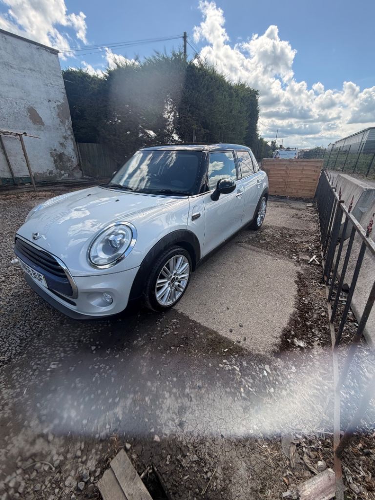 Mini, HATCHBACK, Hatchback, 2016, Manual, 1496 (cc), 5 doors