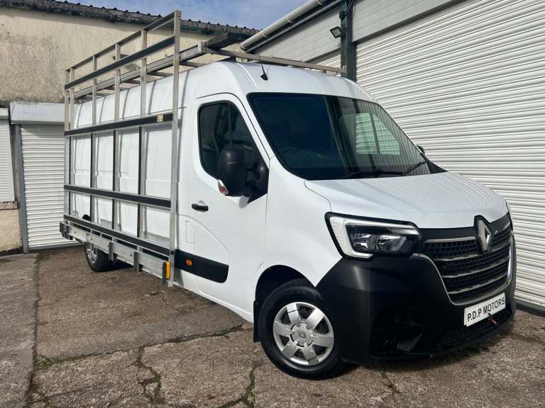 2022 Renault Master LM35dCi 135 Business+ Glass Frail Van NO VAT PANEL VAN Diesel Manual