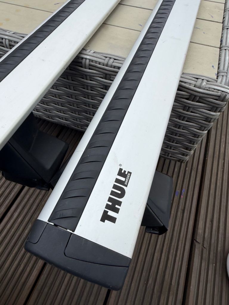 Thule WingBar Roof Rack Bars for CITROËN C4 Grand Picasso & Space Tourer 2014 onwards.