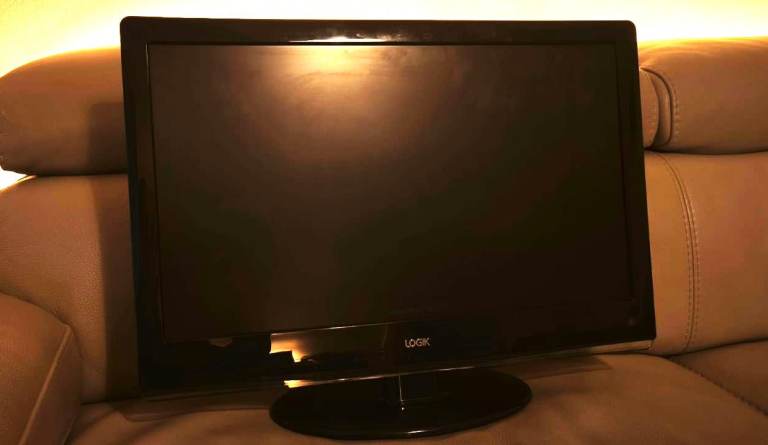 Logik "2-inch Full HD LED TV with integrated DVD player