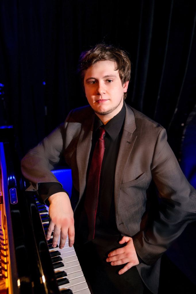 Professional Jazz Piano Tuition – In-Person & Online