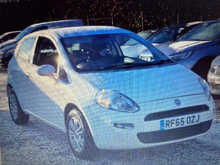 2015 Fiat Punto 1.2 Pop+ 3dr HATCHBACK Petrol Manual