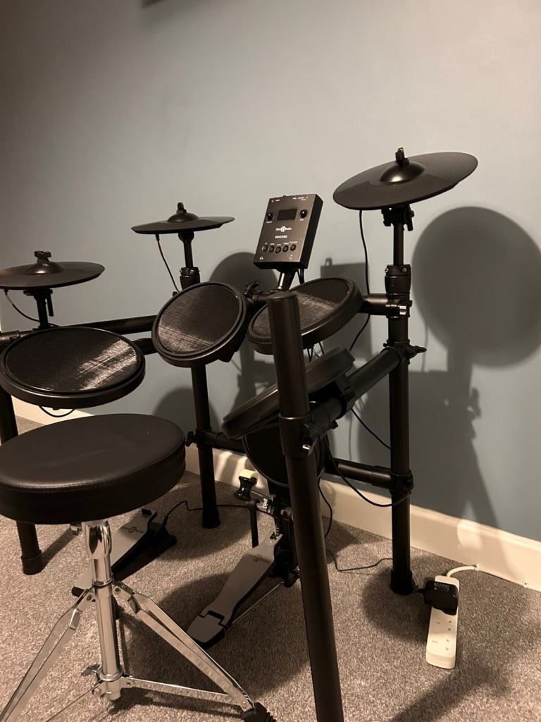 Digital Drums 220X Electronic Drum Kit by Gear4music