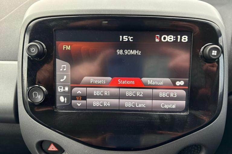 2021 71 TOYOTA AYGO 1.0 VVT-I X-PLAY HATCHBACK 5DR PETROL MANUAL EURO 6 (S/S) (7