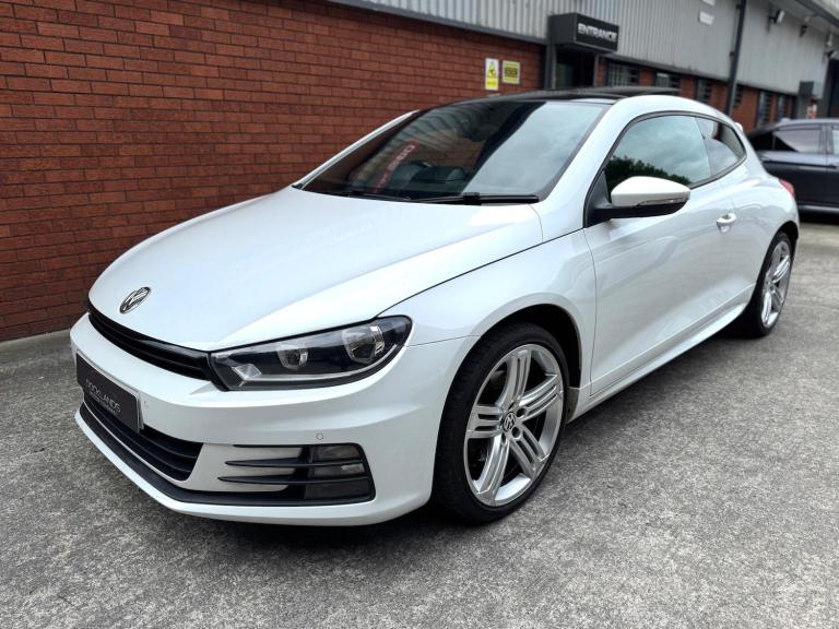 2015 Volkswagen Scirocco 2.0 TDi 184 BlueMotion Tech R-Line 3dr DSG COUPE DIESEL Automatic