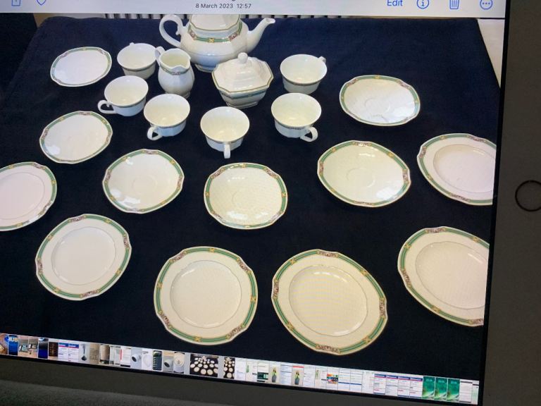 VILLEROY & BOCH - OROFINO COLLECTABLE TEA SET - UNUSED AND UNBOXED