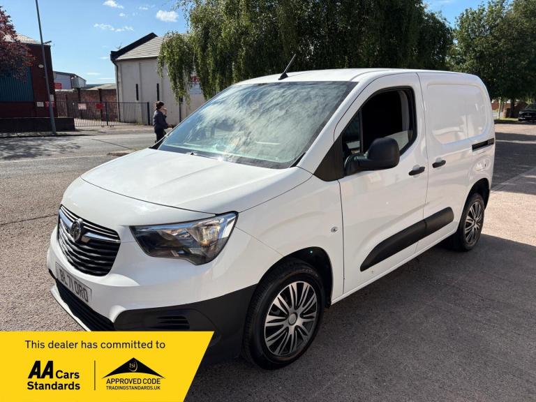 VAUXHALL COMBO 1.5 Turbo D 2300 Dynamic 2021