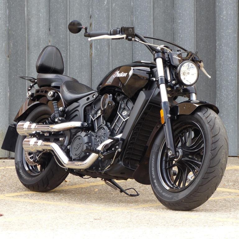 2017 Indian Scout Sixty Excellent Condition V&H Grenades