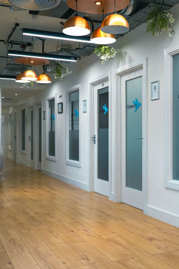 Beauty rooms available to rent in Colindale