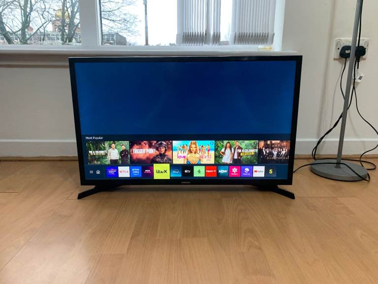 Samsung 32 Inch Smart TV