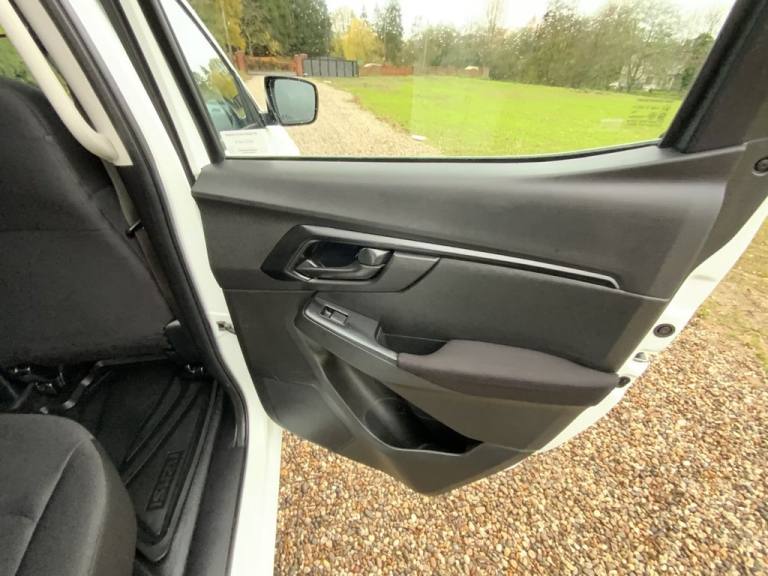 2022 Isuzu D-Max 1.9 TD Utility Pickup Double Cab 4dr Diesel Manual 4WD Euro 6 (s/s) (164 ps PICK...