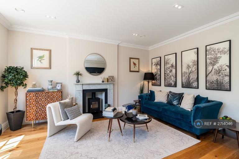 2 bedroom flat in Preston Park Avenue, Brighton, BN1 (2 bed) (#2714046)