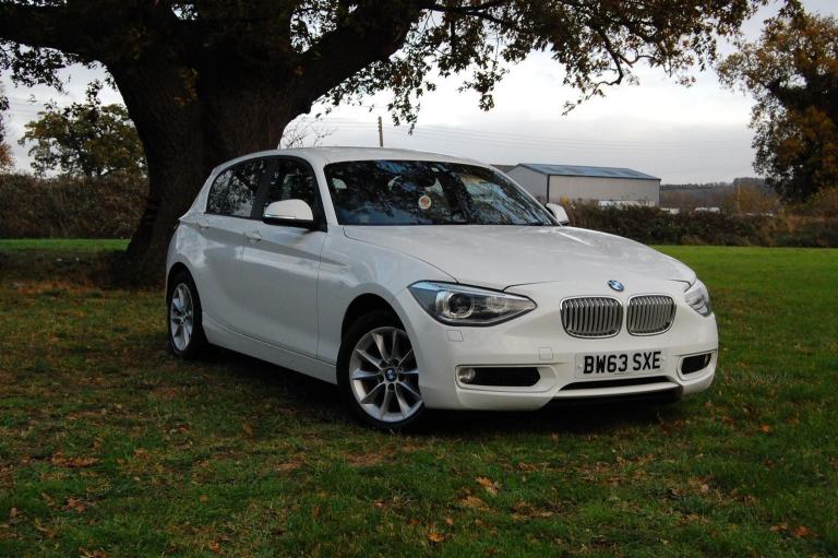 BMW 1 SERIES 116i Urban White Auto Petrol 2013
