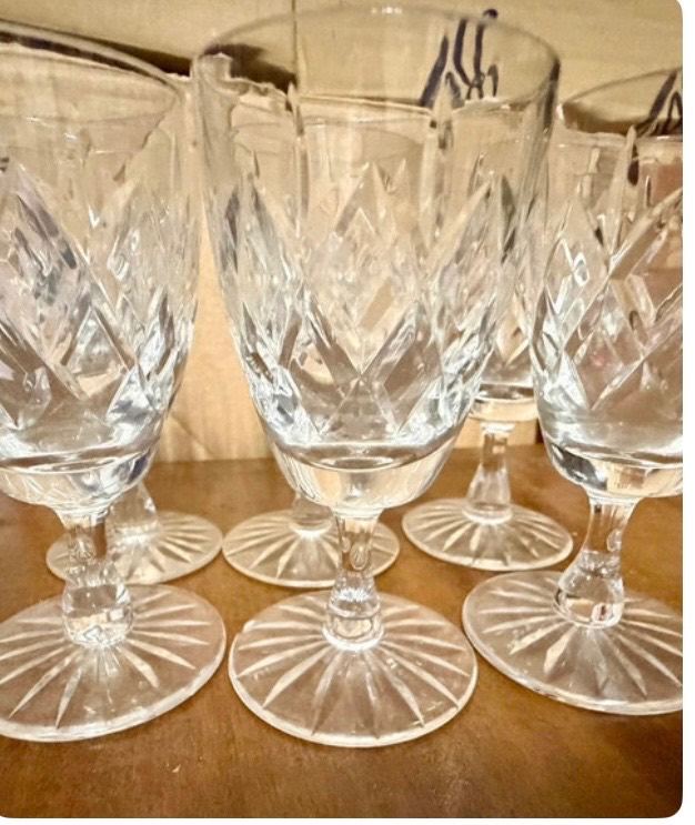 6 Stuart crystal glasses
