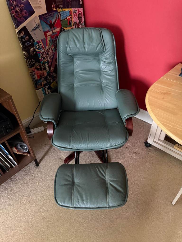 Leather recliner armchair