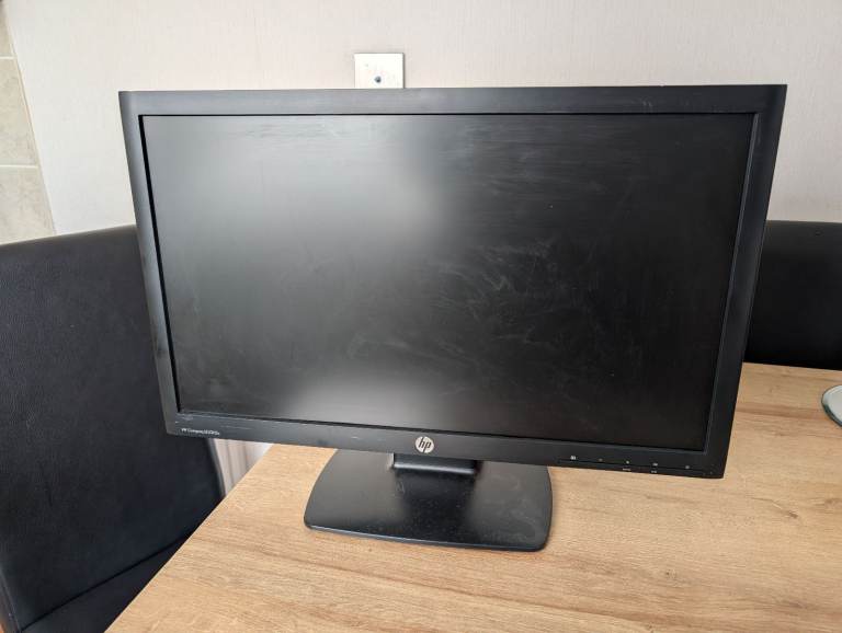 21.5 Inch HP 2020x Monitor