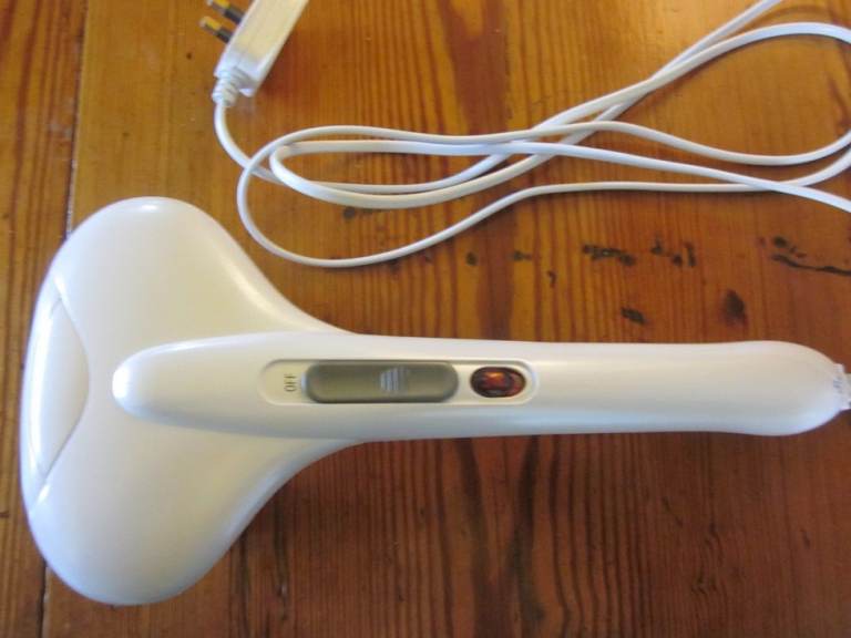 Compact Percussion Massager with Heat