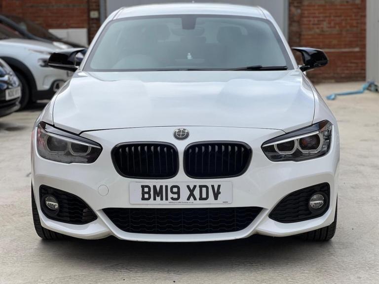 BMW 1 SERIES 2.0 120i GPF M Sport Shadow Edition Auto Euro 6 (s/s) 5dr 2019