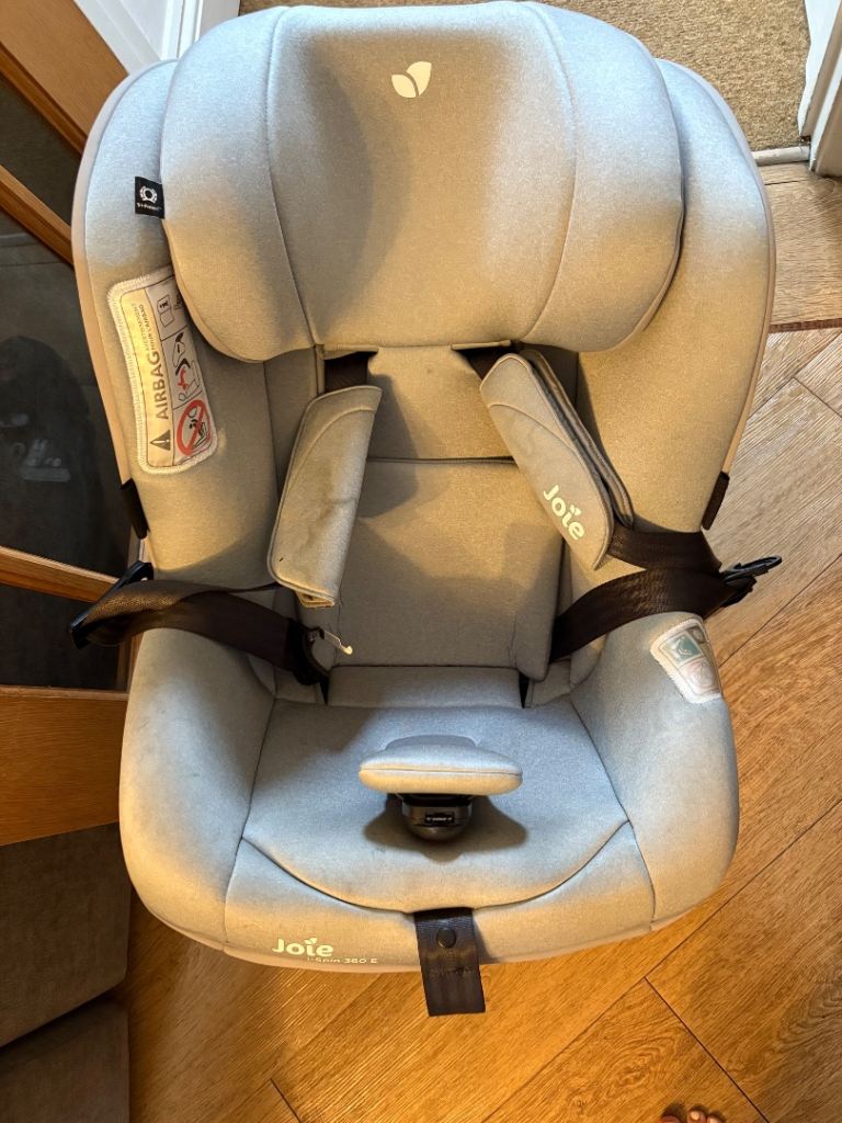 Joie i-spin 360 i-size rotating car seat