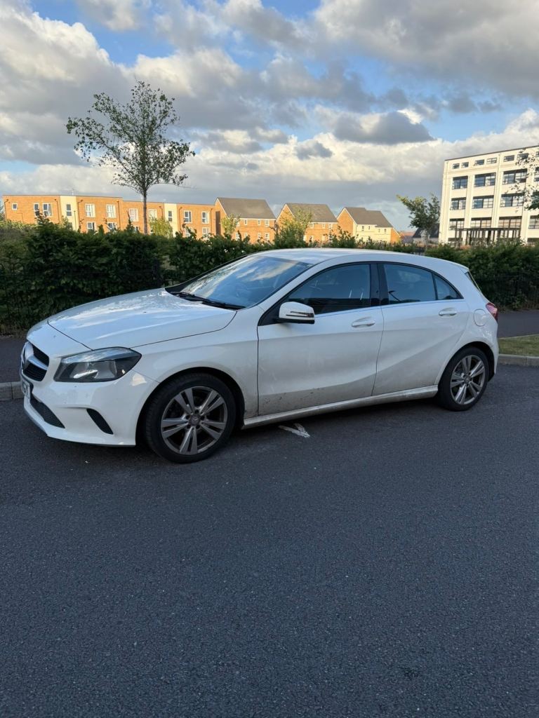 Mercedes-Benz, A CLASS, Hatchback, 2016, Manual, 1461 (cc), 5 doors