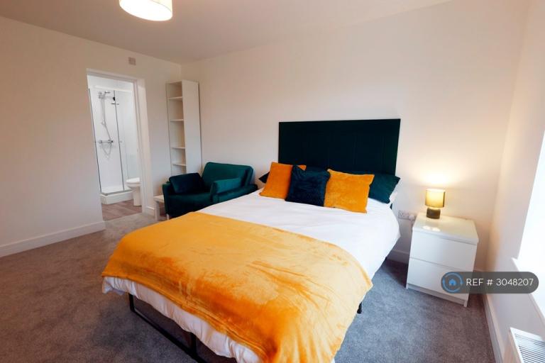1 bedroom in Loose Road, Maidstone, ME15 (#3048207)