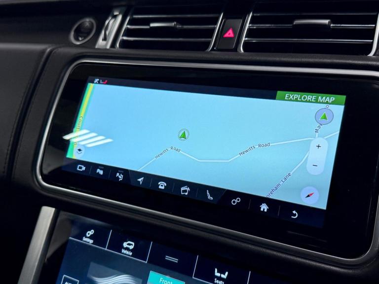  Land Rover Range Rover 4.4 SD V8 Autobiography SUV 5dr Diesel Auto 4WD Euro 6 (s/s) (339 ps) Die...