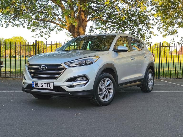 2016 Hyundai TUCSON 1.7 CRDi Blue Drive Premium 5dr 2WD ESTATE Diesel Manual