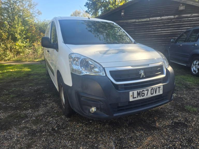 2018 Peugeot Partner 625 SE 1.6 BlueHDi 75 Van PANEL VAN Diesel Manual