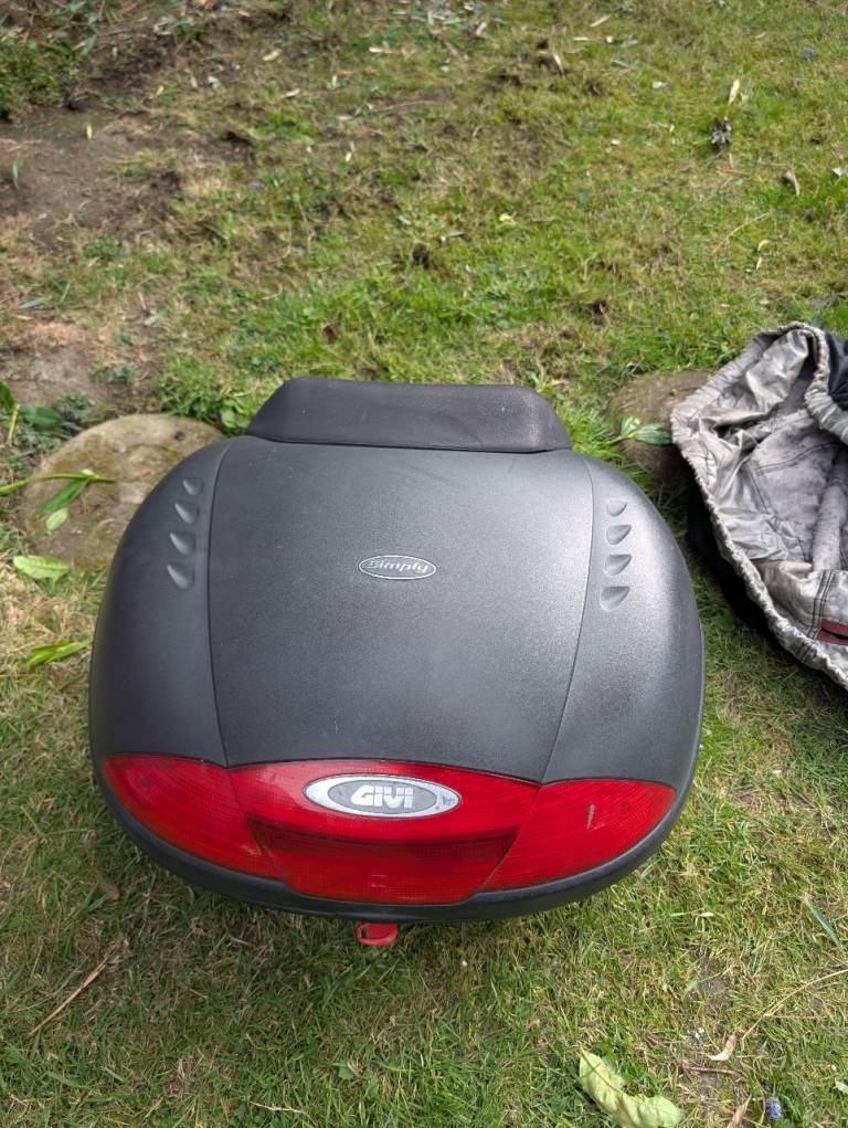 Givi 45lt topbox 