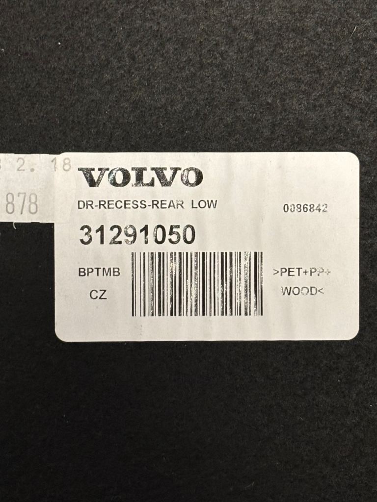 Volvo V40 boot mat