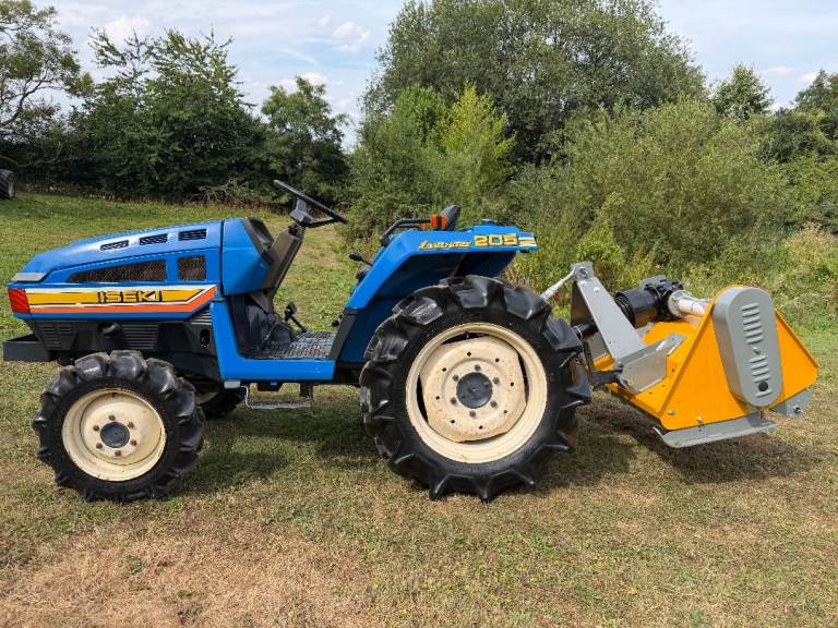 ISEKI TU205 4WD Compact Tractor & New RAPTOR X 4ft Flail Mower ** VIDEO ** 20HP * Power Steering 