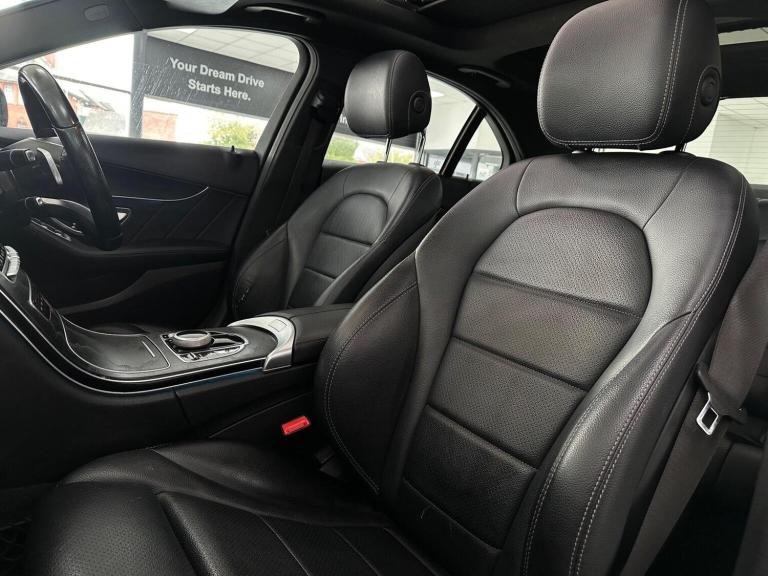 MERCEDES-BENZ C CLASS 2.1 C220d AMG Line (Premium) G-Tronic+ Euro 6 (s/s) 4dr