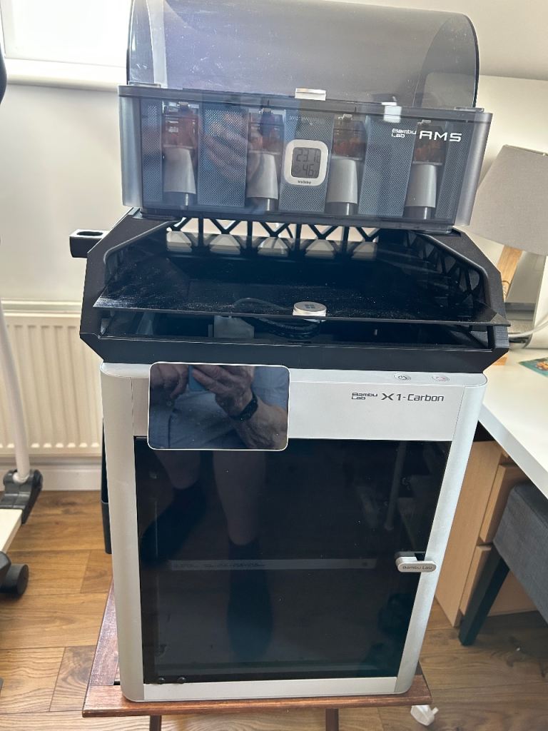 Bambu Lab X1 Carbon with AMS
