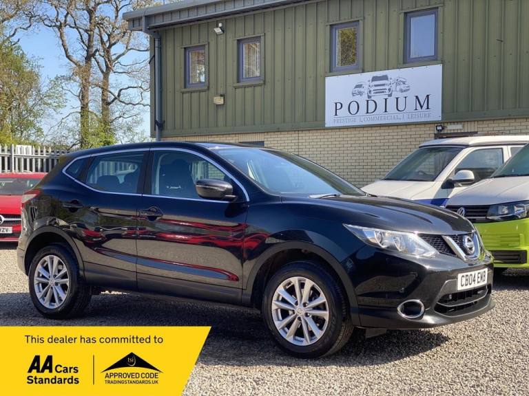 2017 Nissan Qashqai 1.2 DiG-T Acenta [Smart Vision Pack] 5dr HATCHBACK PETROL Manual