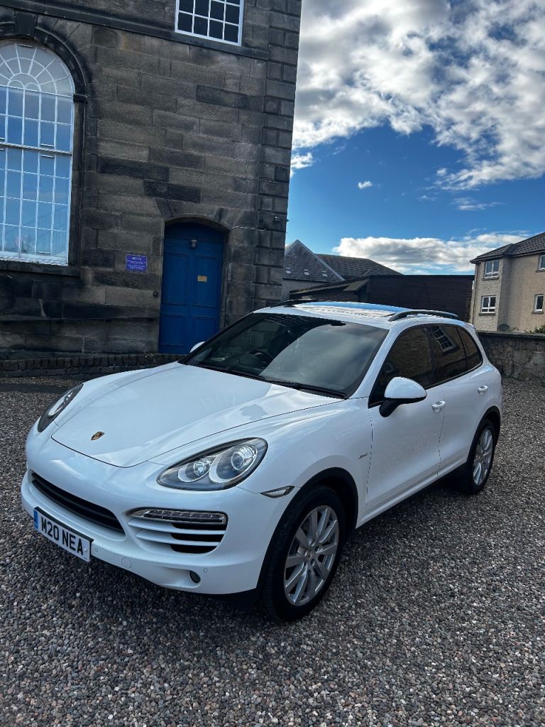 Porsche, CAYENNE, Estate, 2011, Semi-Auto, 2967 (cc), 5 doors