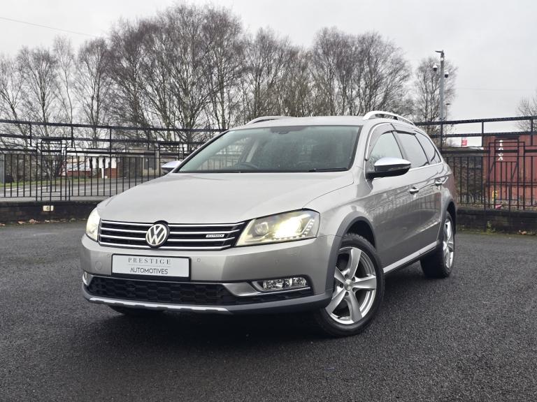 VOLKSWAGEN PASSAT 2.0 TSI Sport 4 MOTION ALLTRACK LEATHER SEATS ONLY 26K