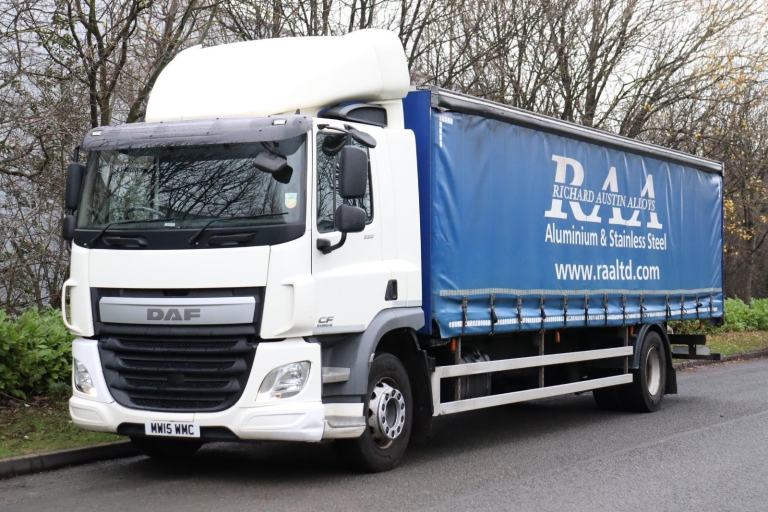 DAF CF 220 4X2 32FT CURTAINSIDE (2015)