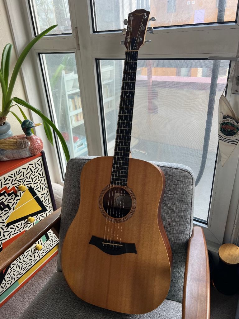 Taylor Academy 10e Acoustic Guitar