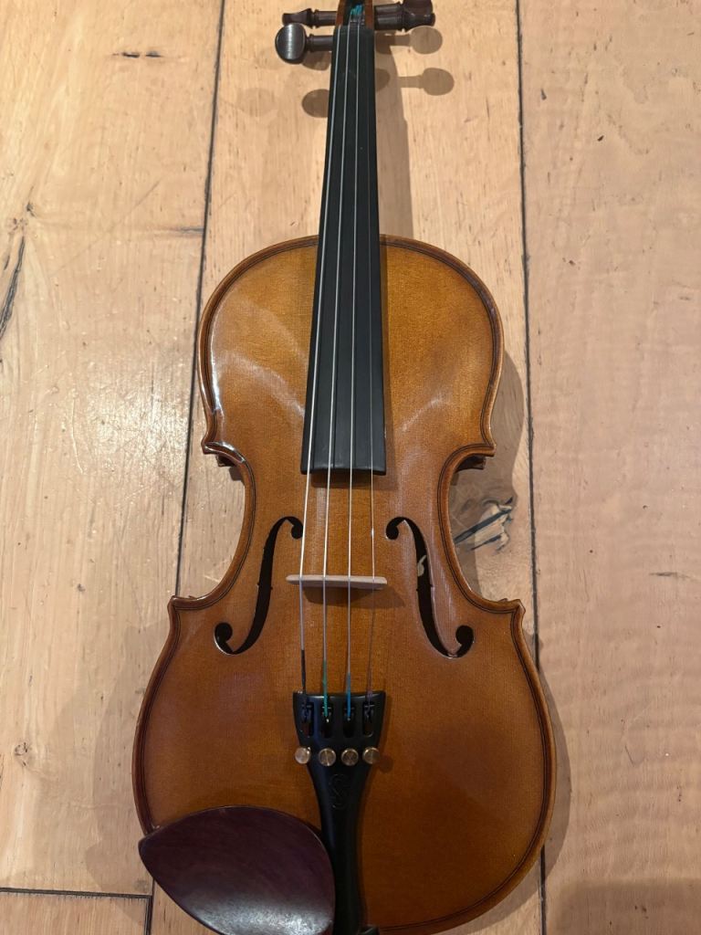 ‘As New’ 1/2 Stentor Student 1 Violin & Accessories 