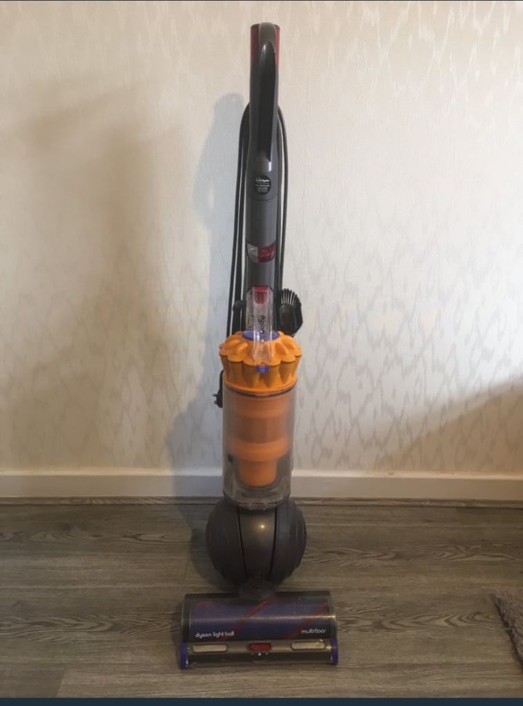 Dyson vacuum cleaner 