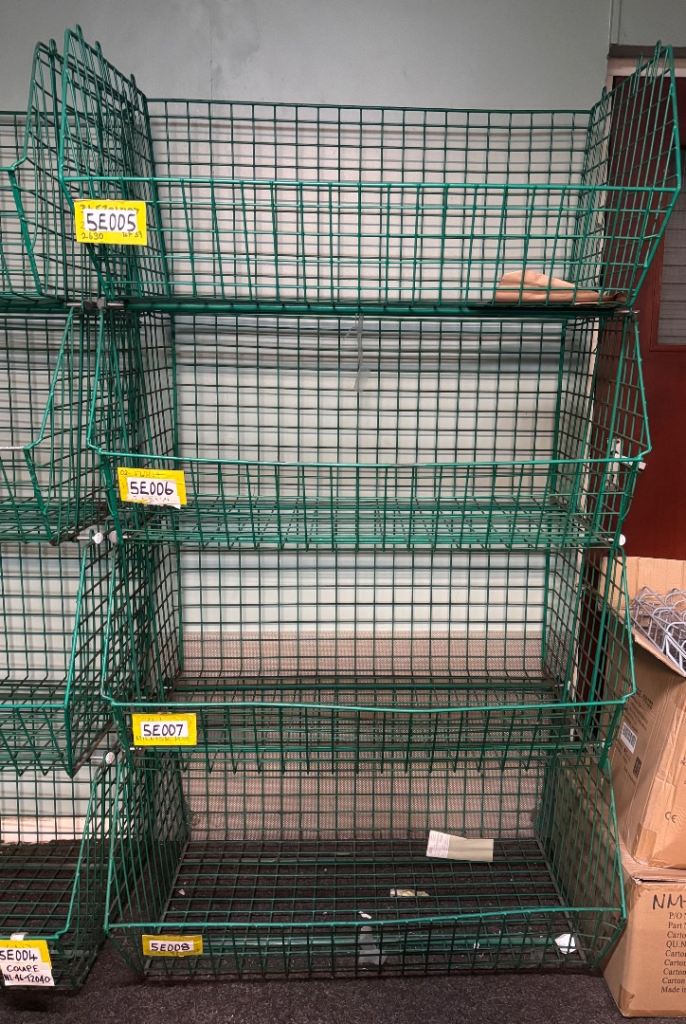 Green Wire Mesh Storage Baskets Stackable and Dividers 2 Sizes