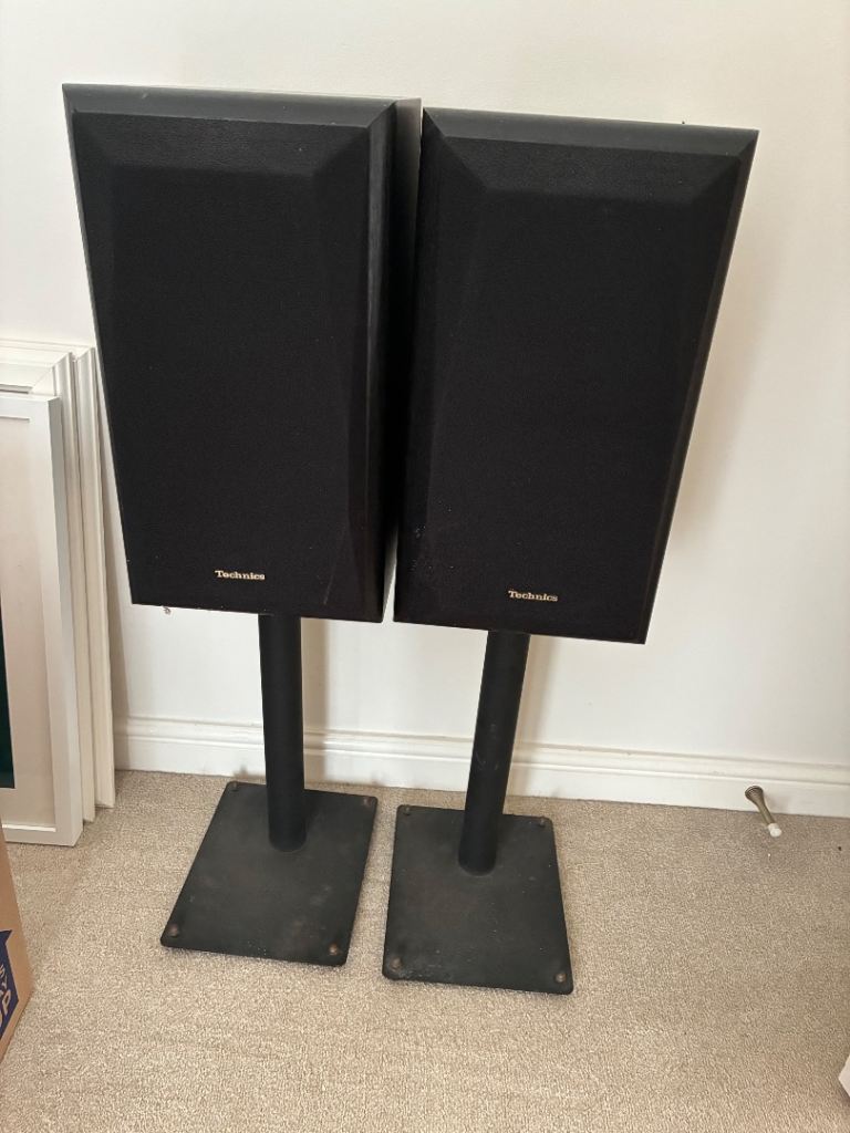 Technics Stereo Speakers with Stands – Good Condition