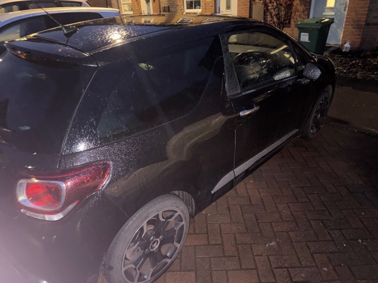 Citroen, DS3, Hatchback, 2013, Manual, 1598 (cc), 3 doors