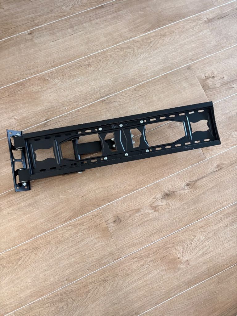Black TV Wall Mount Bracket - Good Condition